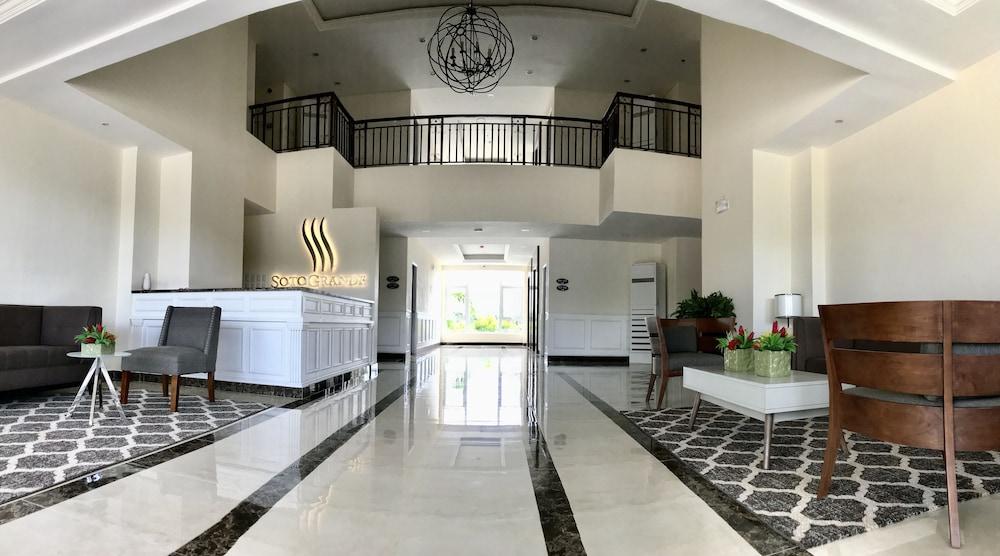 Sotogrande Iloilo Hotel Exterior photo