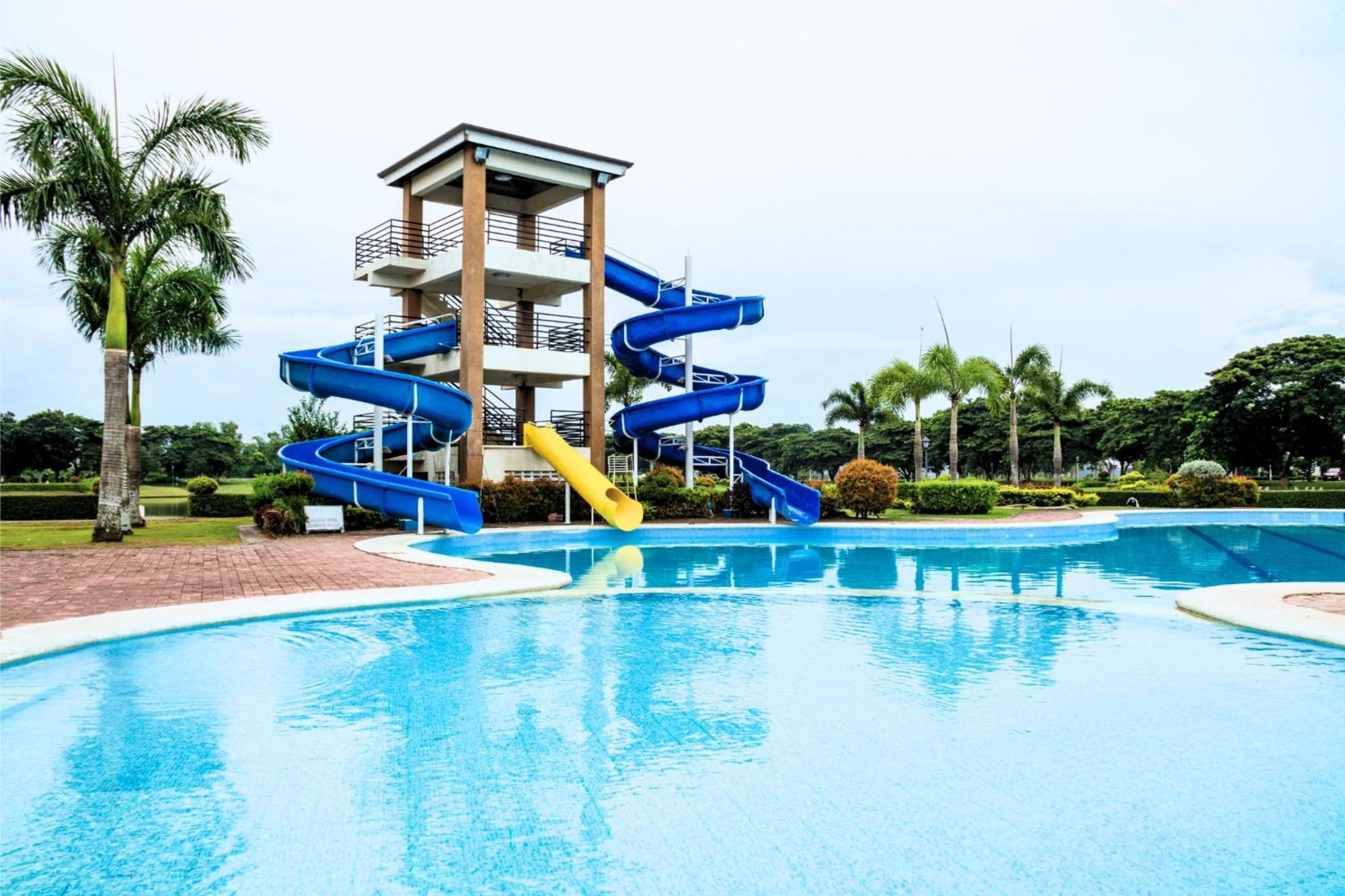 Sotogrande Iloilo Hotel Exterior photo